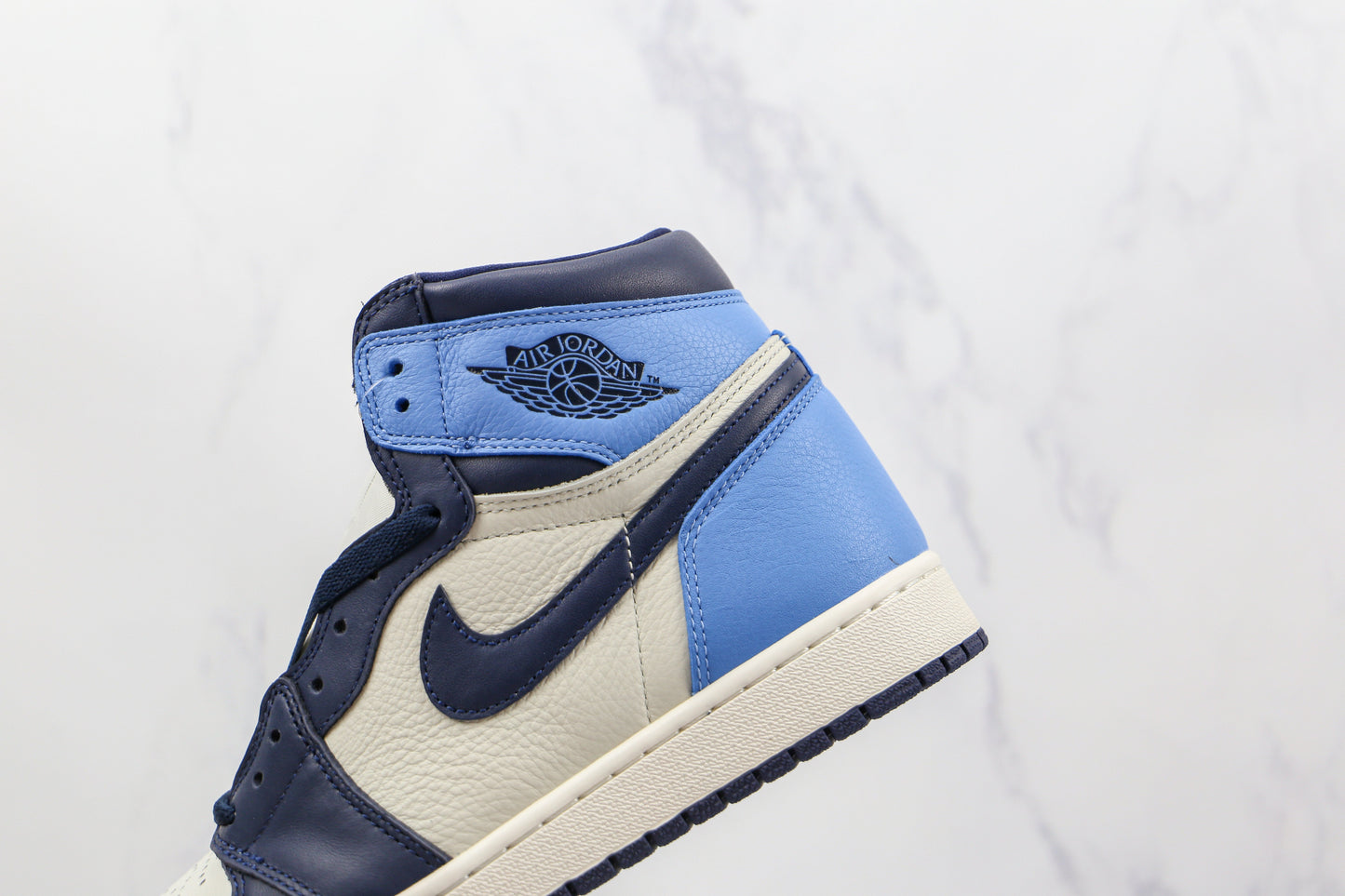 Jordan 1 Retro High Obsidian UNC (Pronta Entrega)