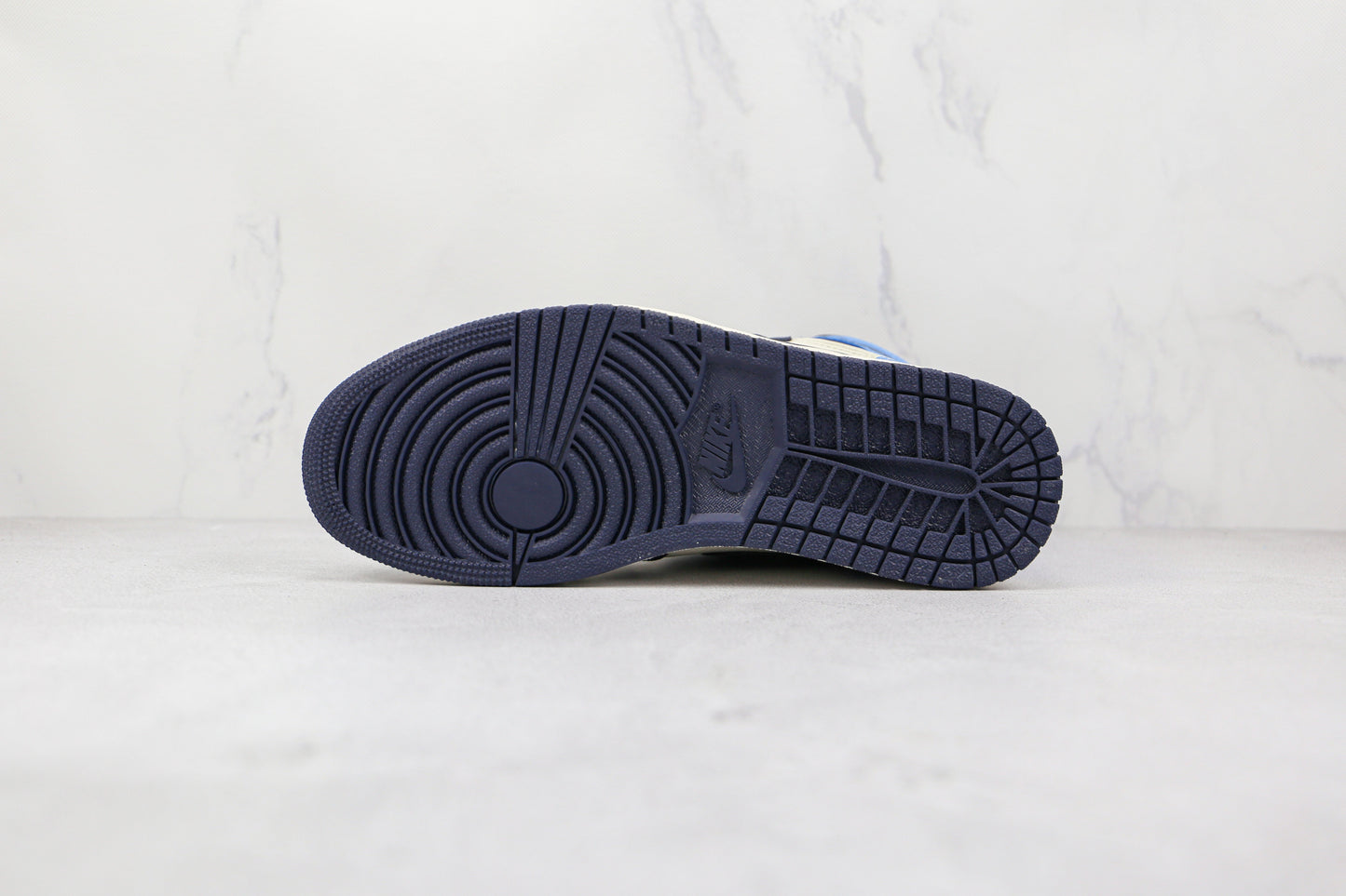 Jordan 1 Retro High Obsidian UNC (Pronta Entrega)
