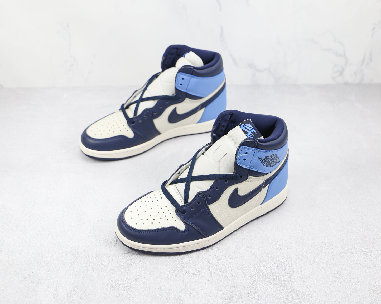 Jordan 1 Retro High Obsidian UNC (Pronta Entrega)